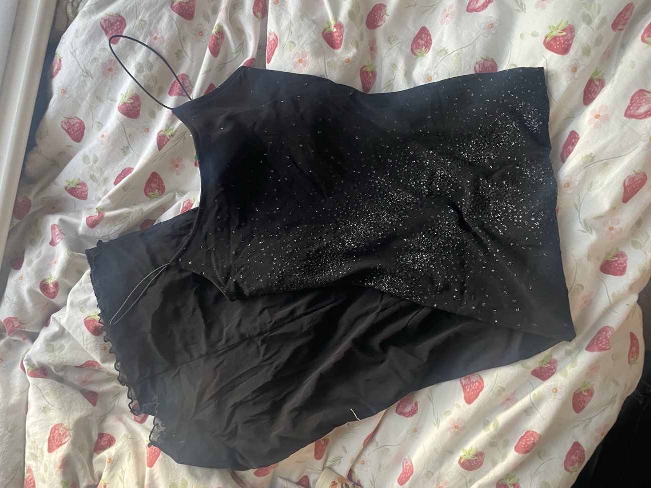 black sparkly dress product bought at The Salvation Army for £3.00