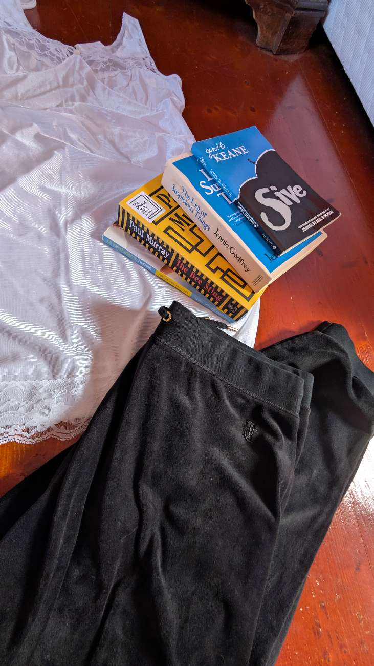 juicy couture leggings, marlay slip & book haul bought at Jack And Jill for Β£27.00