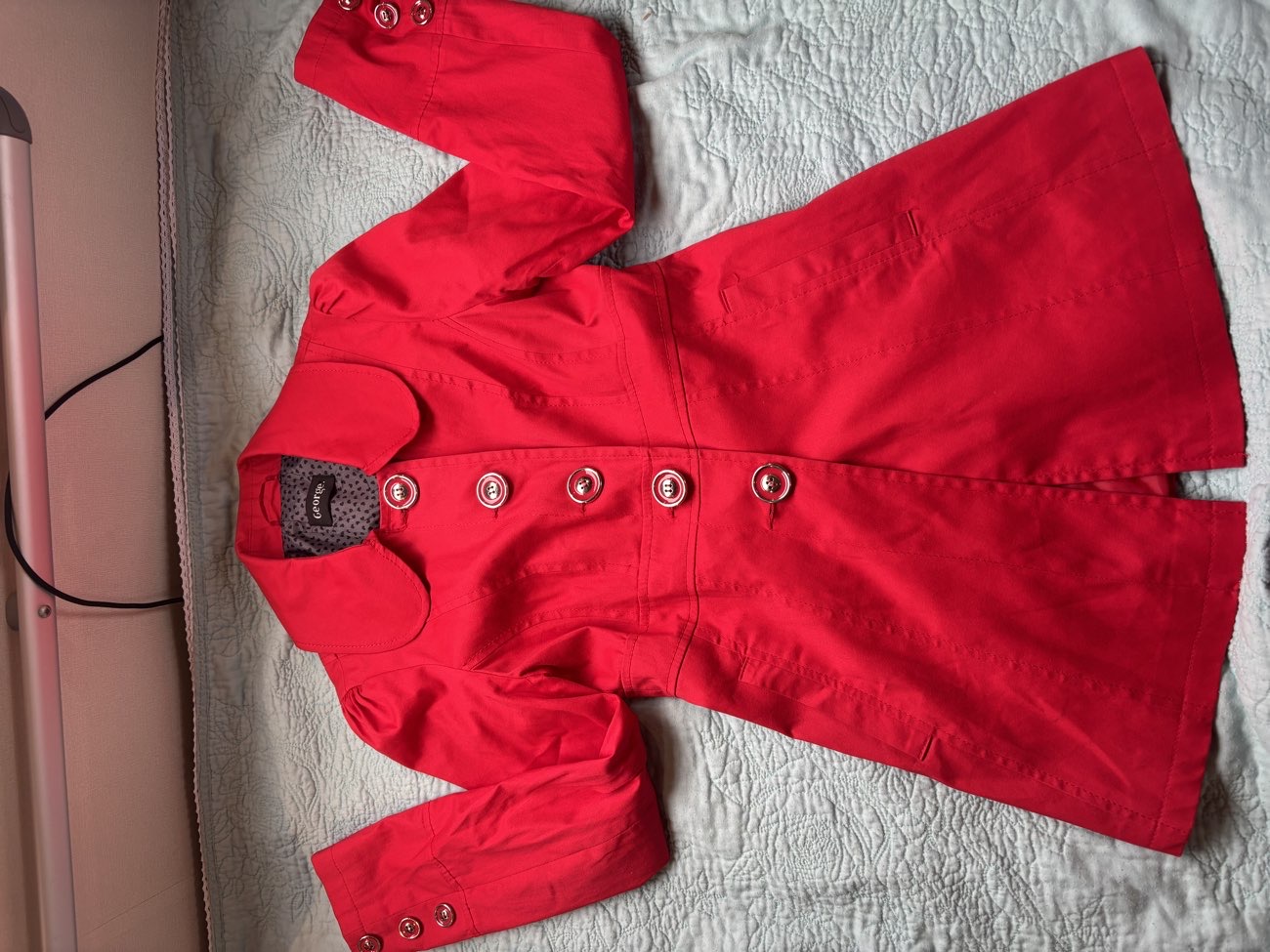 red coat for autumn product bought at British Heart Foundation for £9.00
