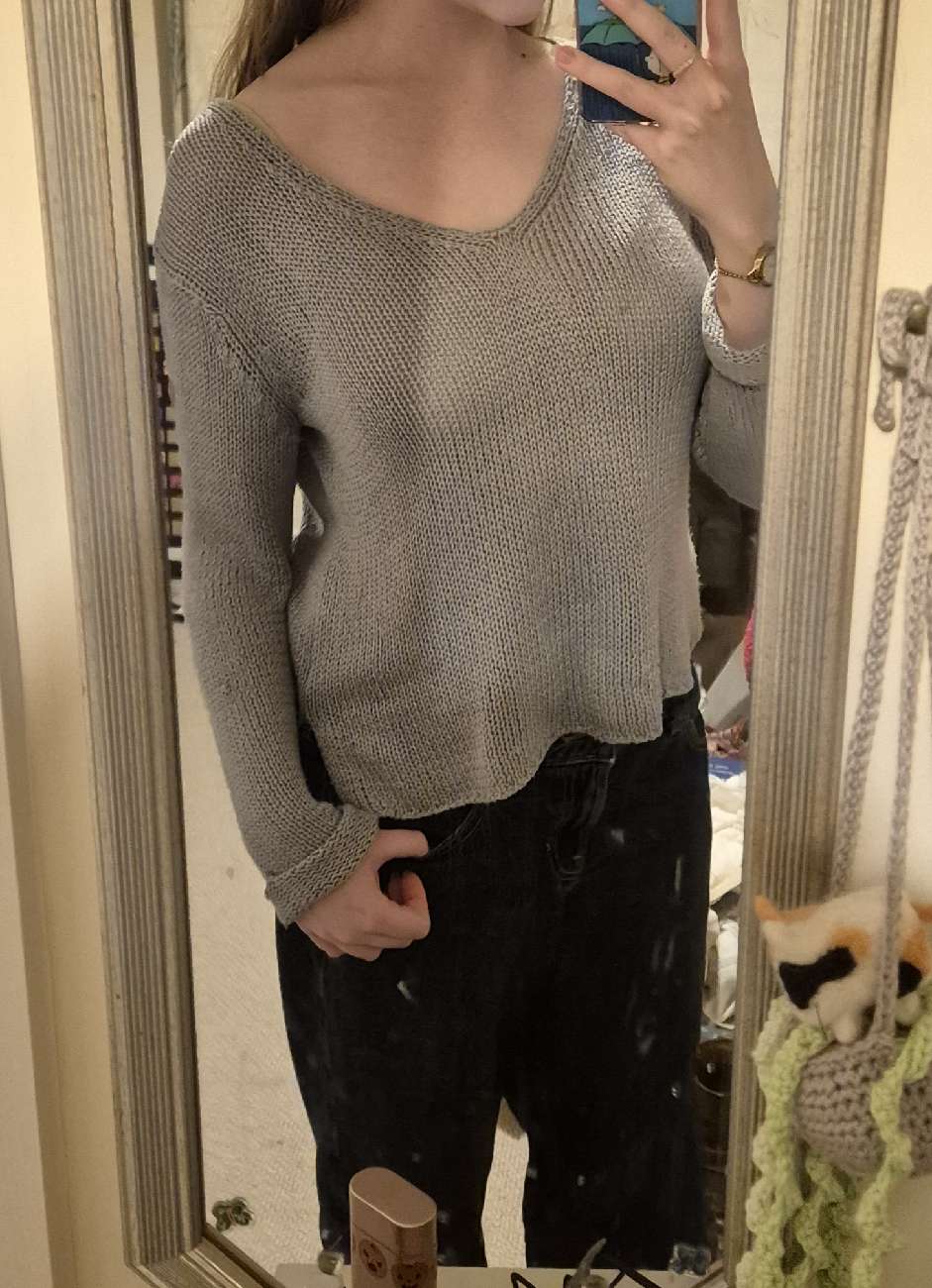 Old H&M knitted blue top product bought at Ferne Animal Sanctuary charity shop for £2.20
