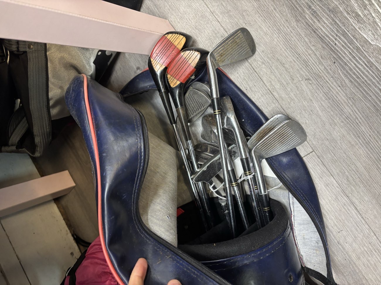 How good is this?! A whole golf set! Didn’t buy it but thought it was good value product bought at North London Hospice - Turnpike Lane Shop for £15.00