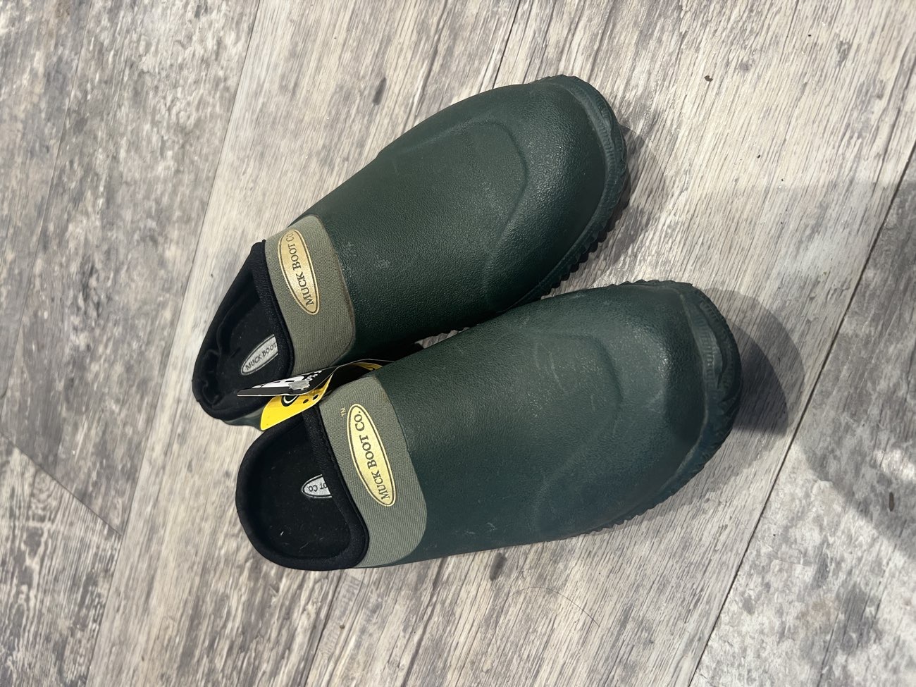 they’re a size 6 but my god they’re more like a 4 bought at Oxfam Shop for £10.00