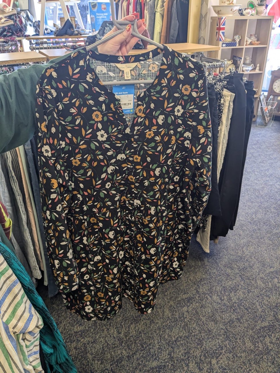 Seasalt Tunic for my mother in law 🥰 product bought at Sue Ryder for £9.00