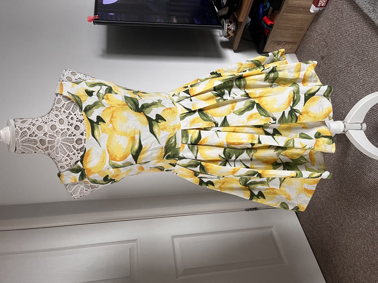 vintage lemon dress bought at Barnardo's for £2.00
