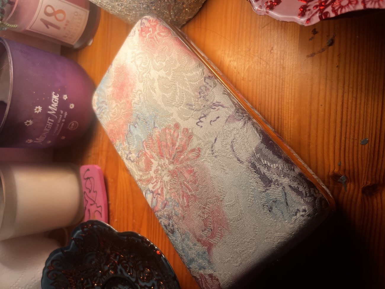 Jewellery box with detachable pouches! product bought at Thames Hospice for £3.00