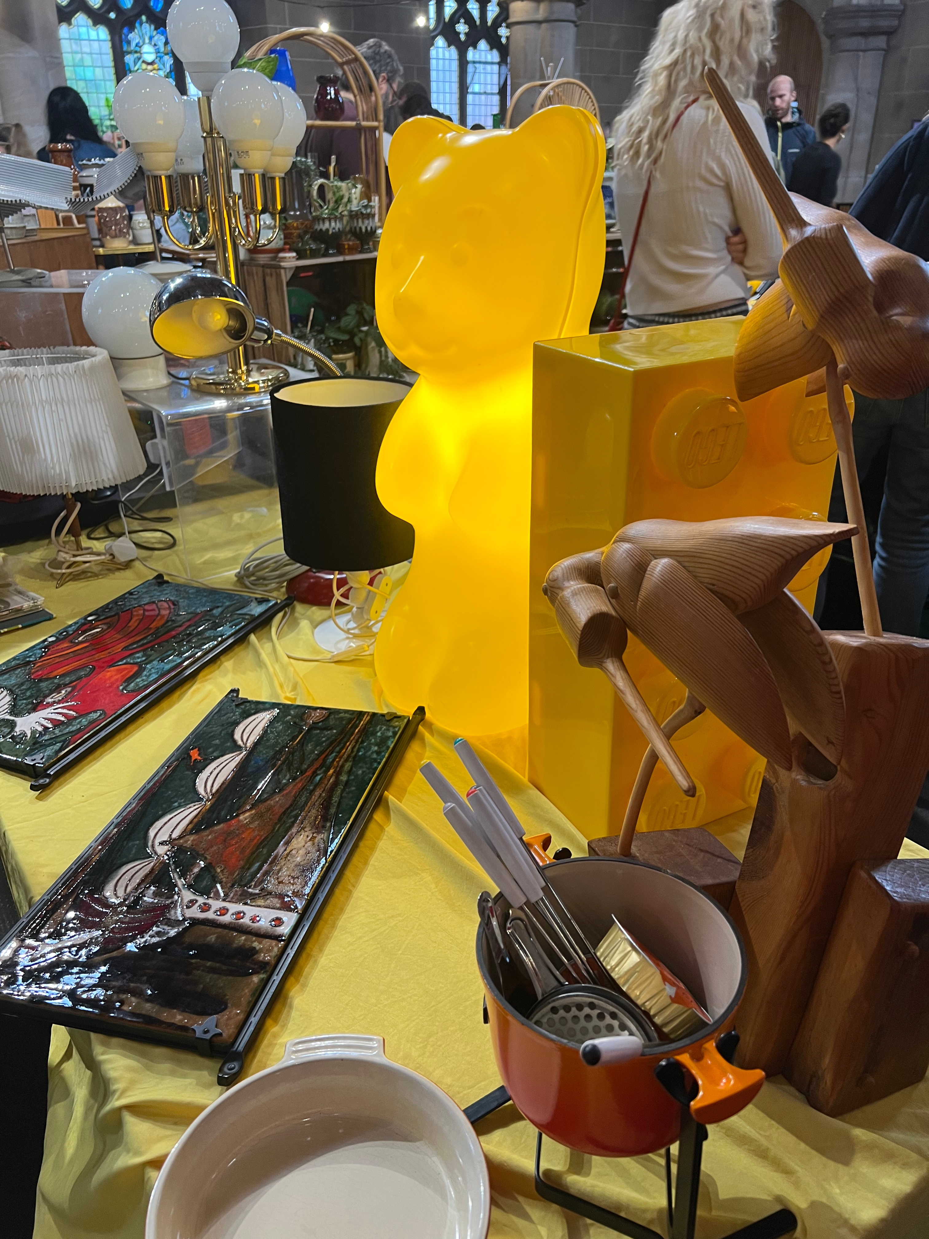 A set of retro lamps exposed on the stall of a vintage flea market