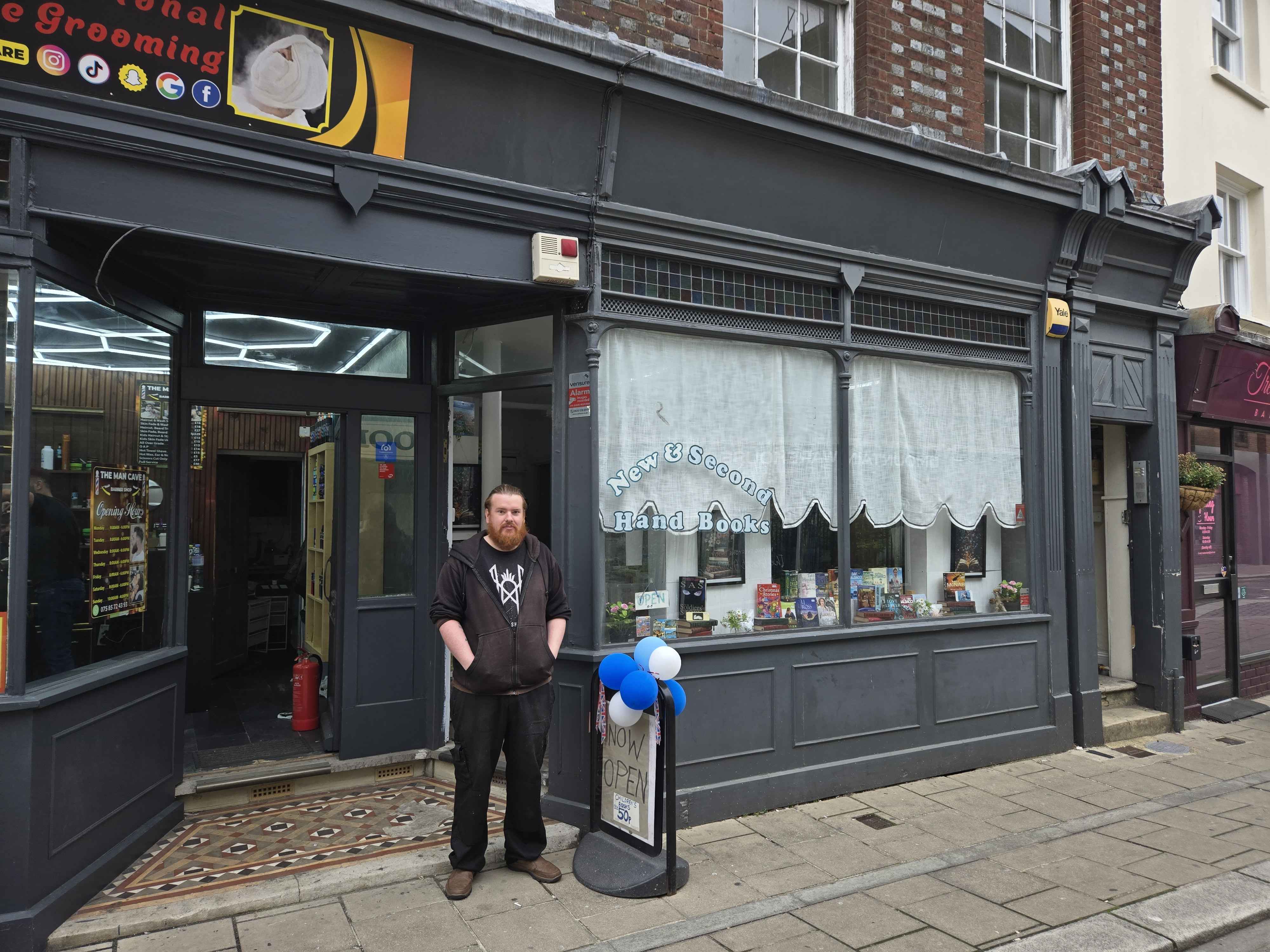 The Best Second Hand Bookstore on the Isle of Wight: The Little Nook Bookstore