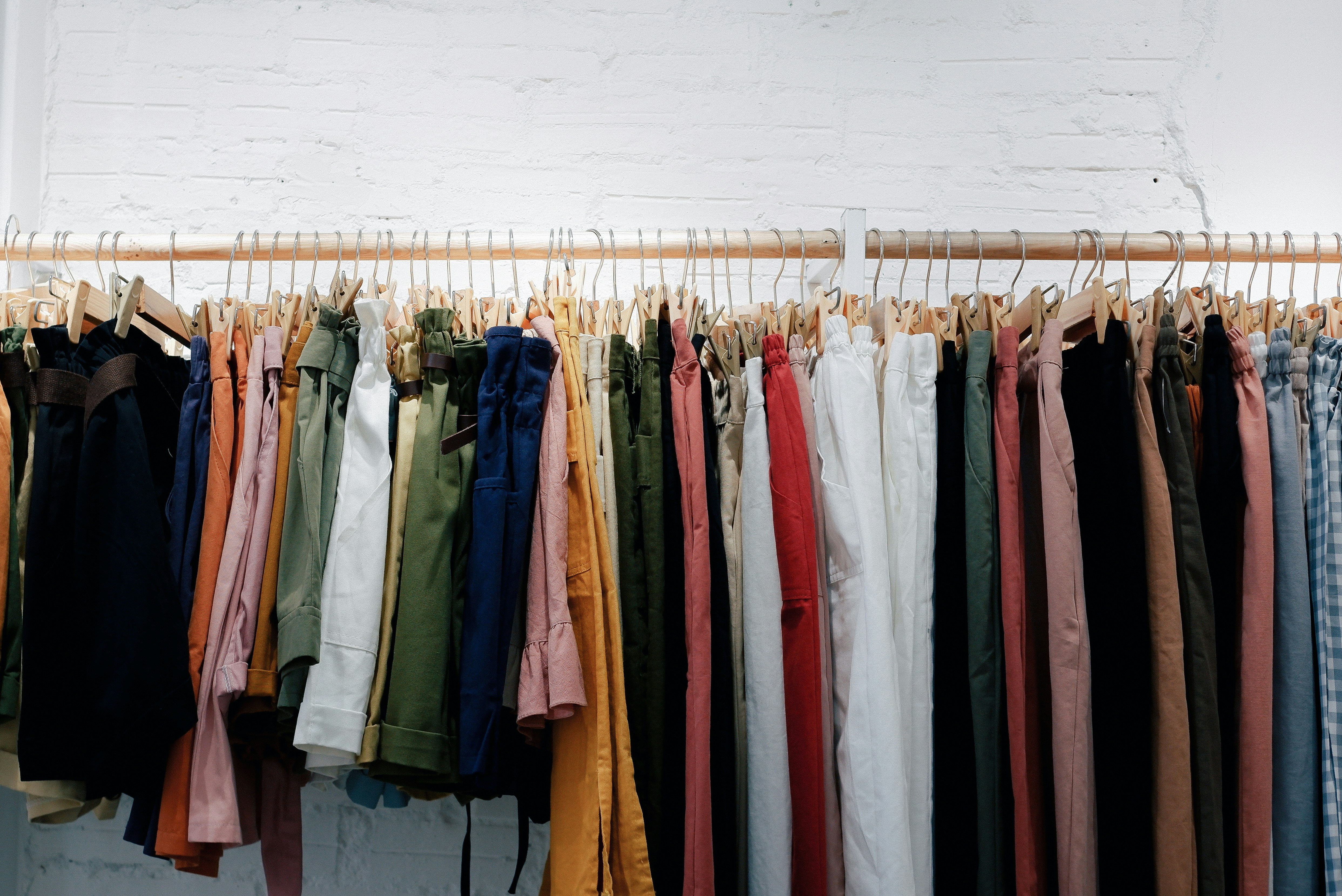 Charity Shops 101: 5 Top Tips for Scoring Second-Hand Gems