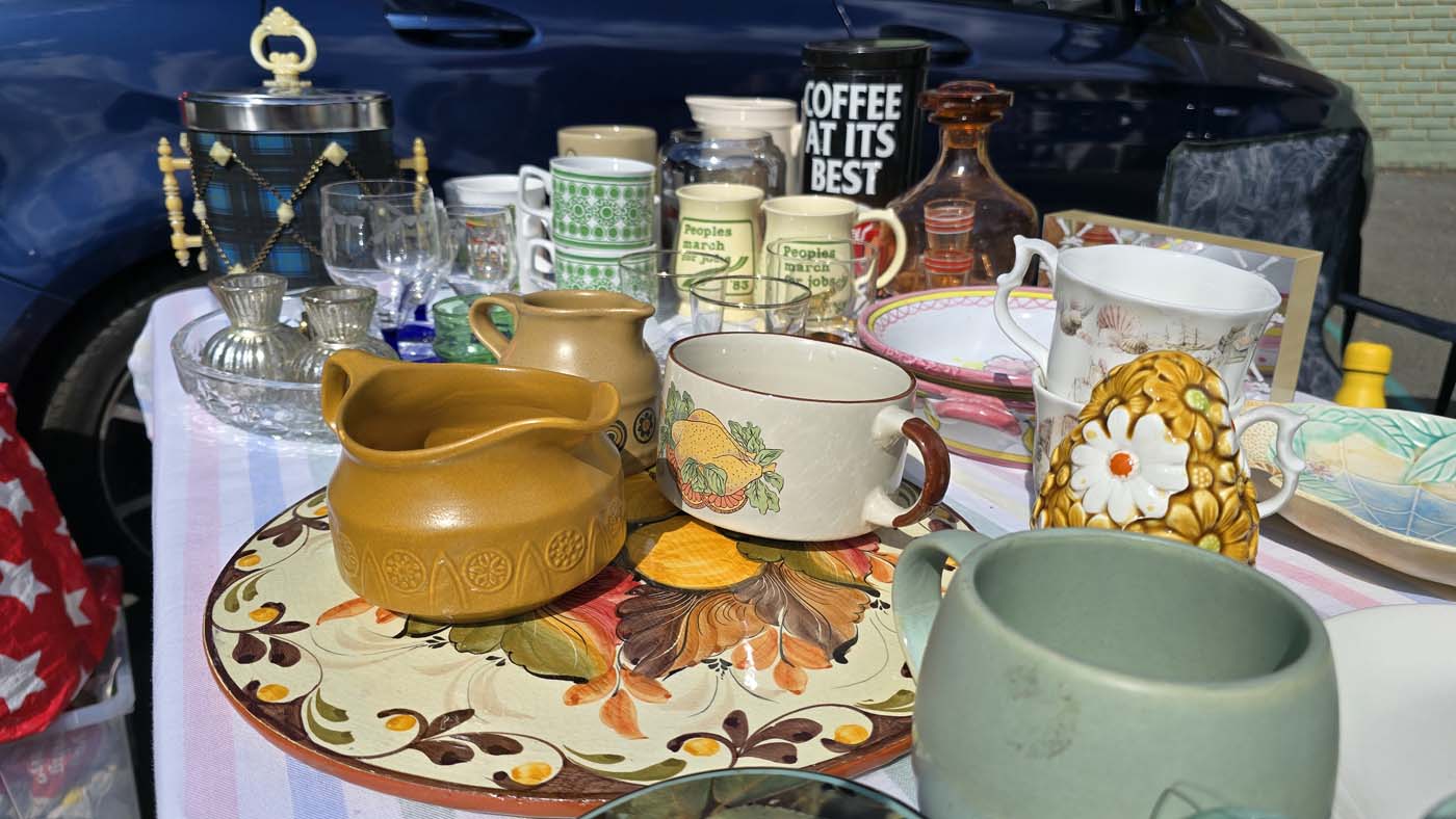 Mugs, tea pots and glassware on sale at bootyfull car boot sale