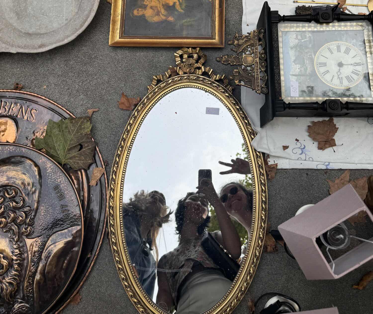 The Guide to Buying Second-Hand Furniture: Do's and Don'ts for Treasure Hunters